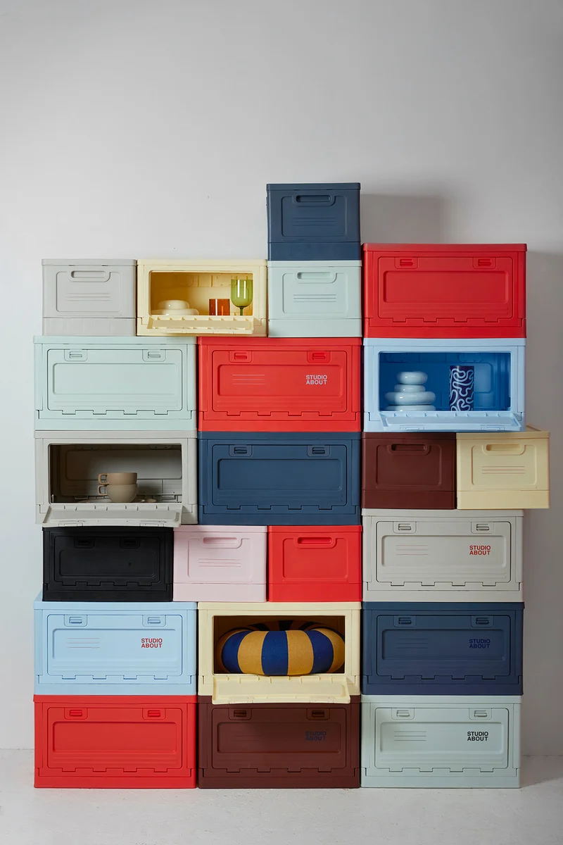 BOX, MEDIUM, LIGHT GREY