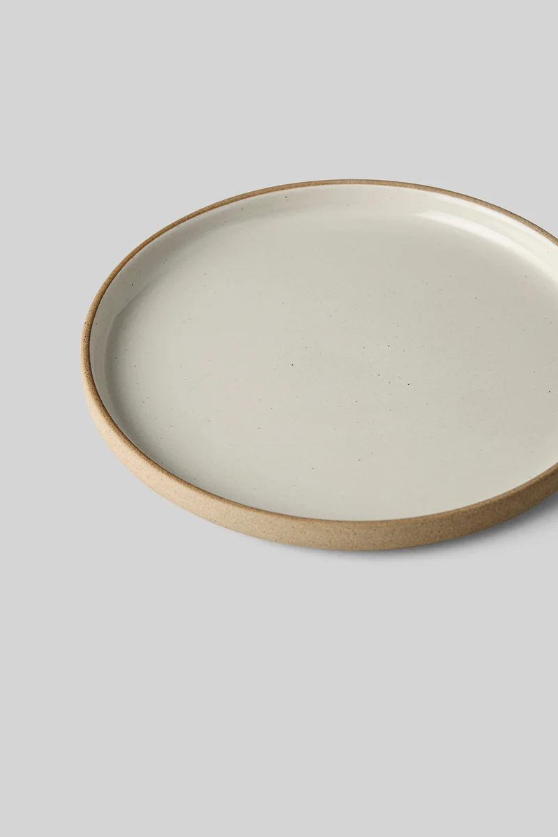 CLAYWARE, PLATE, MEDIUM, 2 PCS, SAND/GREY