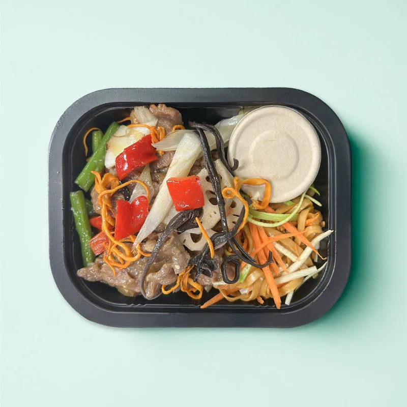 C. Beef with Chinese Leeks and Rice Noodles