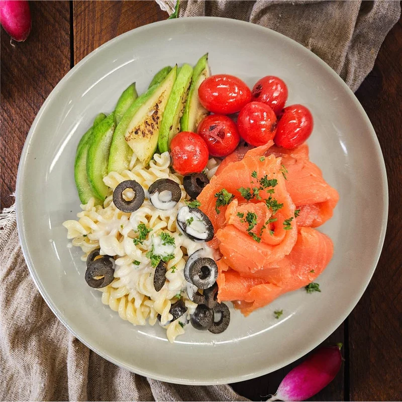 Smoked Salmon Pasta Salad w/ Herb Mayo Dressing (Tue)