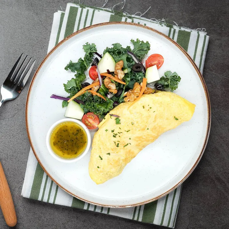 Mushroom And Chicken Omelette w/ Mix Side Salad