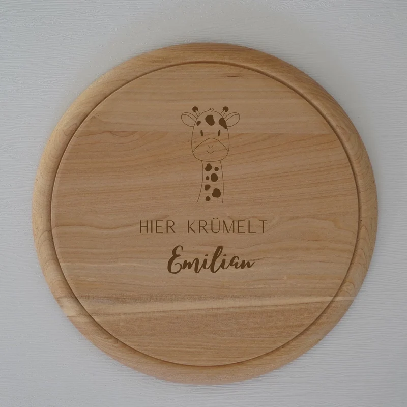 Brotzeitbrett rund personalisiert ,,Gravur Giraffe''