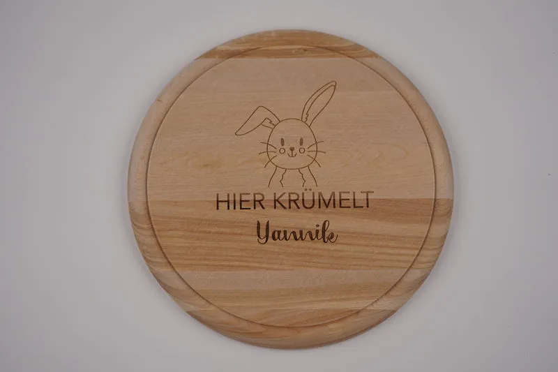Brotzeitbrett rund personalisiert ,,Gravur Hase''