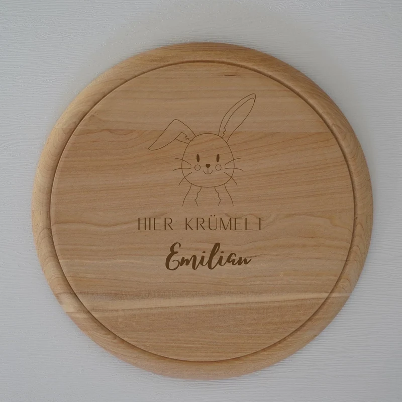 Brotzeitbrett rund personalisiert ,,Gravur Hase''