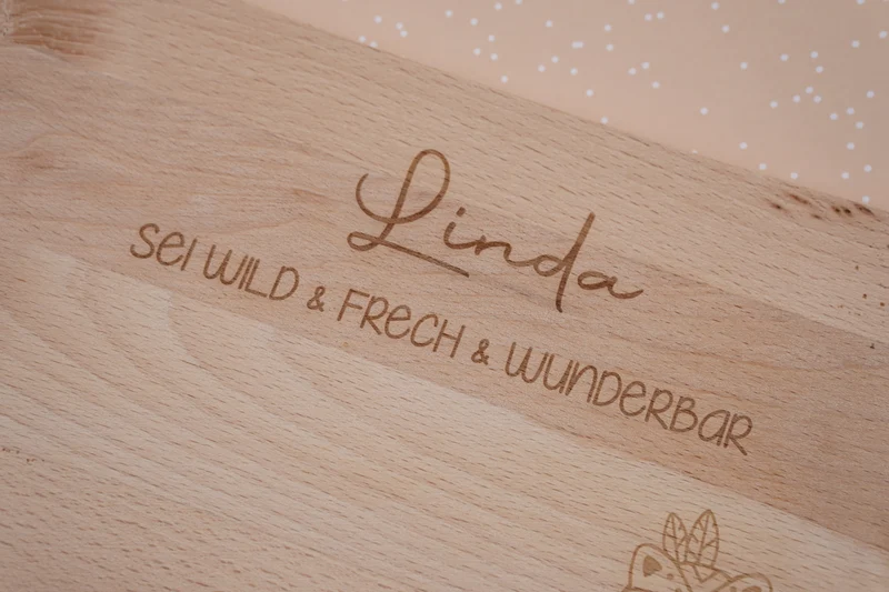 Frühstücksbrett personalisiert mit Name und Spruch I Einhorn