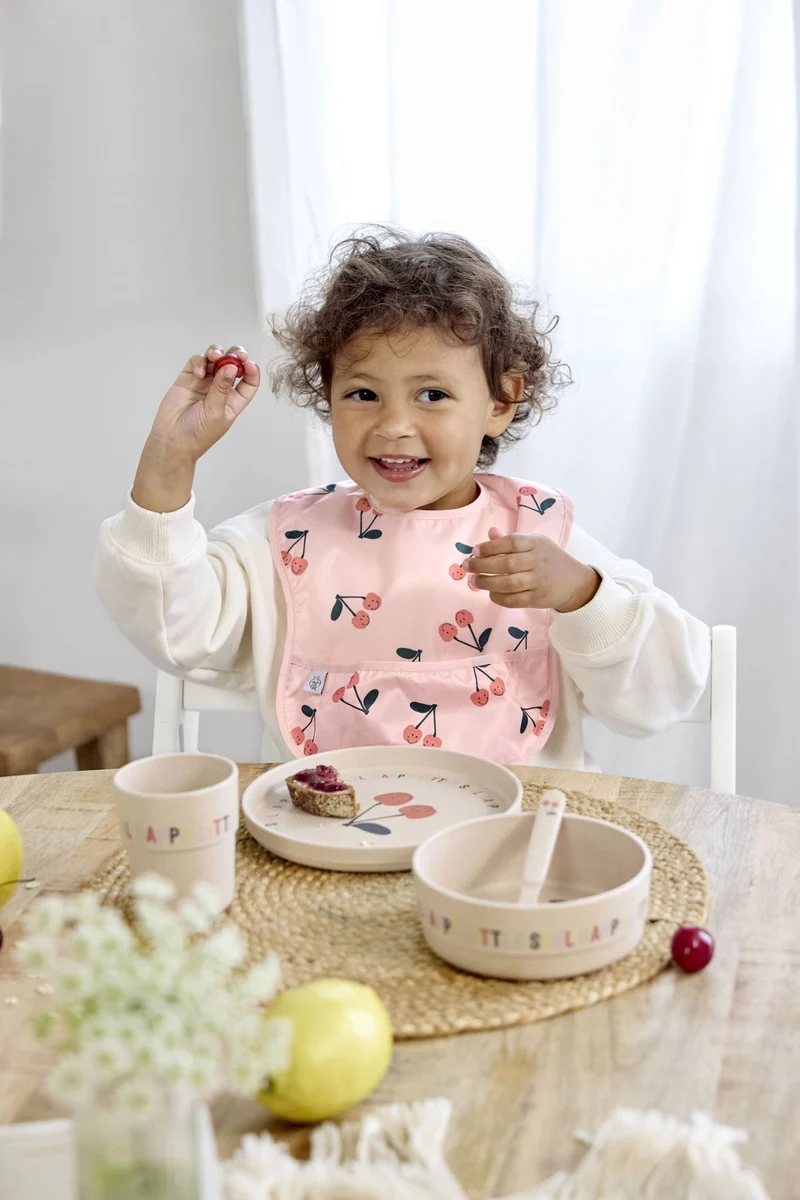 Lässig Kindergeschirr Happy Fruits Cherry 4-teilig ab 12 Monaten