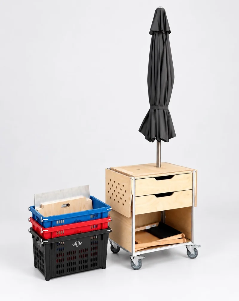 SEAT+TABLE | Birch Chair & Table Set for Crates