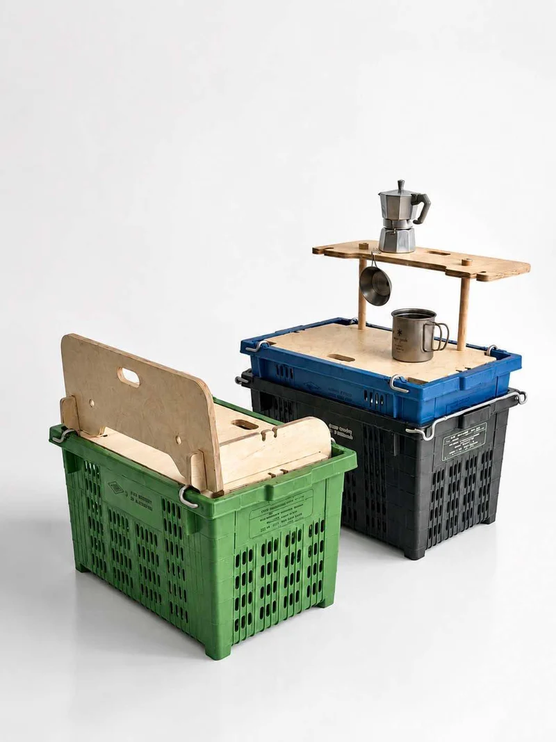 SEAT+TABLE | Birch Chair & Table Set for Crates