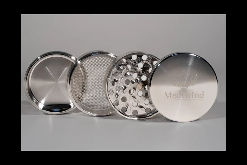 MedGrind Premium Edelstahl Grinder mit Gravur