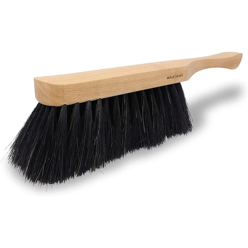 Handfeger aus Holz mit schwarzem Schweifhaar