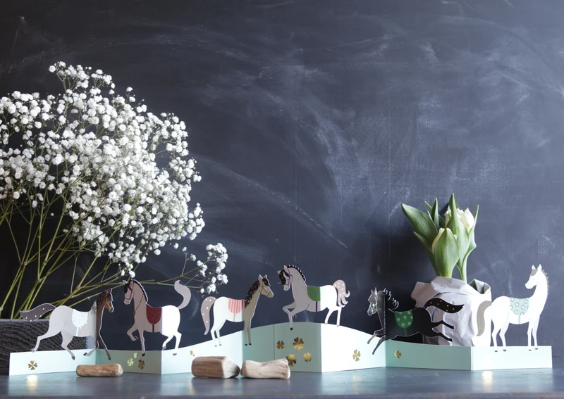 Kinder Tischgirlande verschiedene Motive
