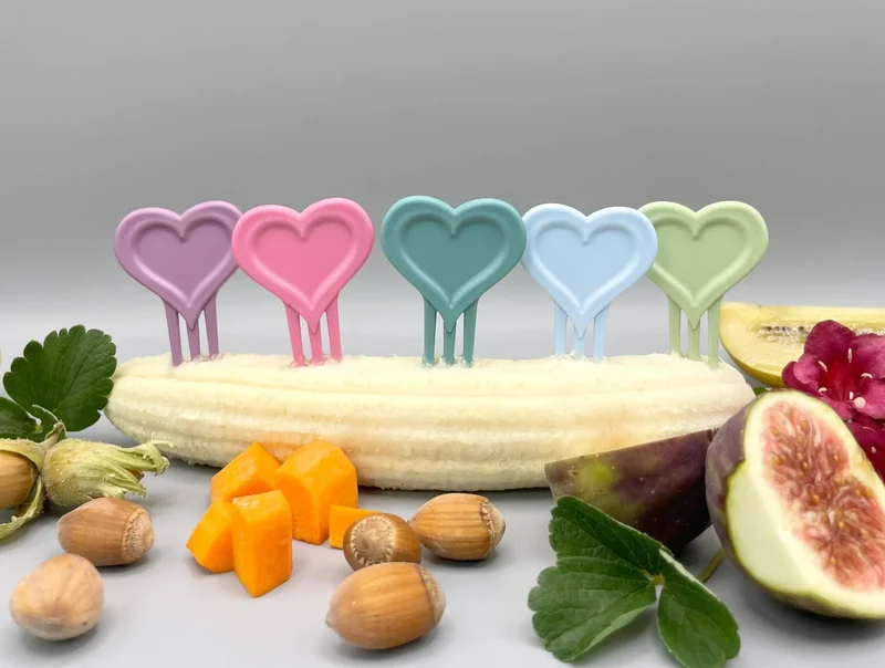 Herz Snackpiekser "Love is all we need" von Pieksi & Griffel, 5er Set