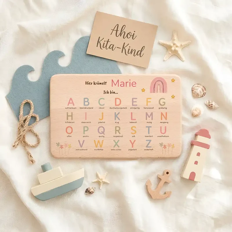 ABC Brettchen Kinder personalisiert – Regenbogen pastell