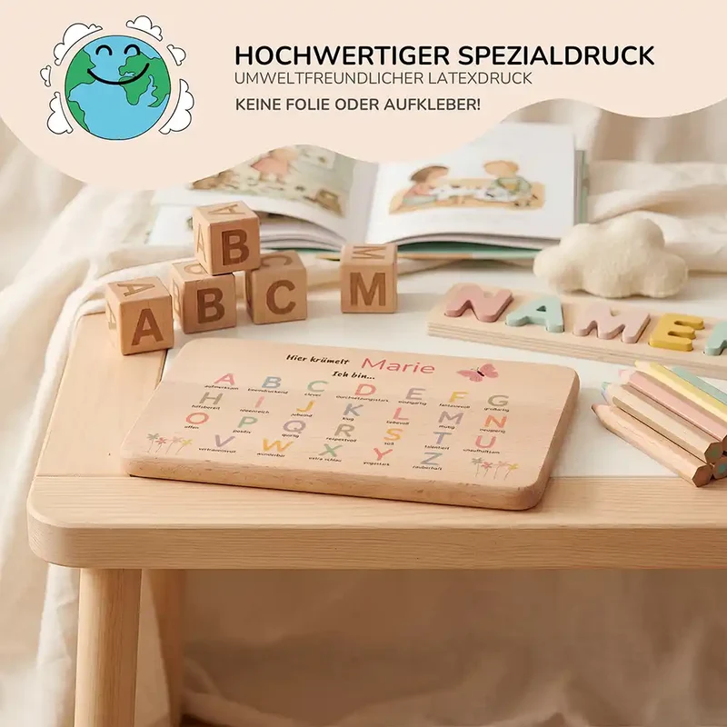 ABC Brettchen Kinder personalisiert – Schmetterling pastell