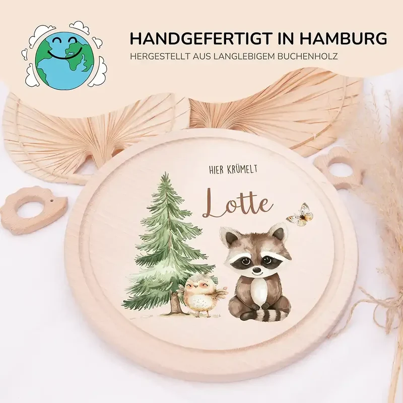 Rundes personalisiertes Frühstücksbrettchen Waschbär und Vogel mit Namen für Kinder