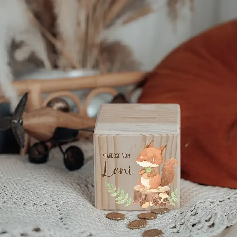 Spardose Kinder, Sparschwein personalisiert bunt - Eichhörnchen Waldtiere