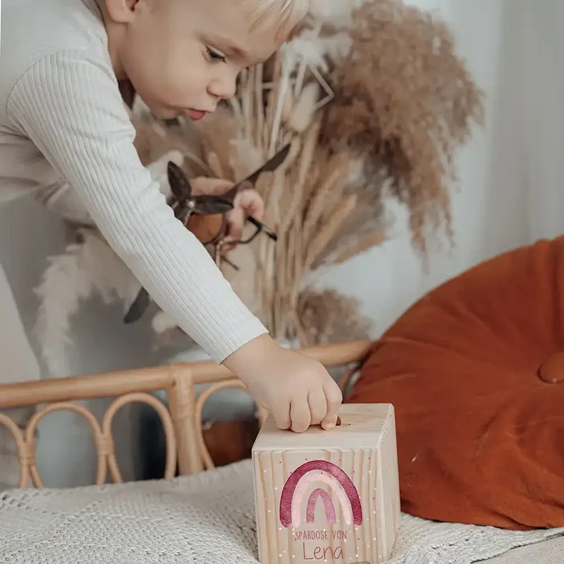 Spardose Kinder, Sparschwein personalisiert bunt - Regenbogen