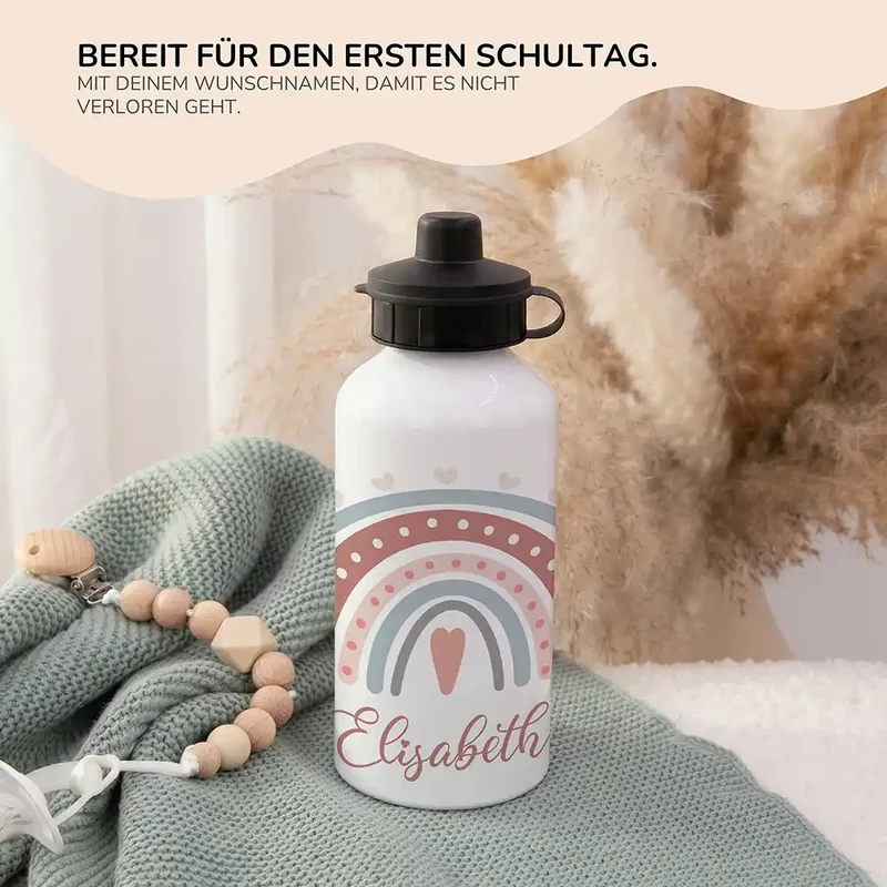 Personalisierte Trinkflasche Kinder – Boho-Regenbogen Herzen