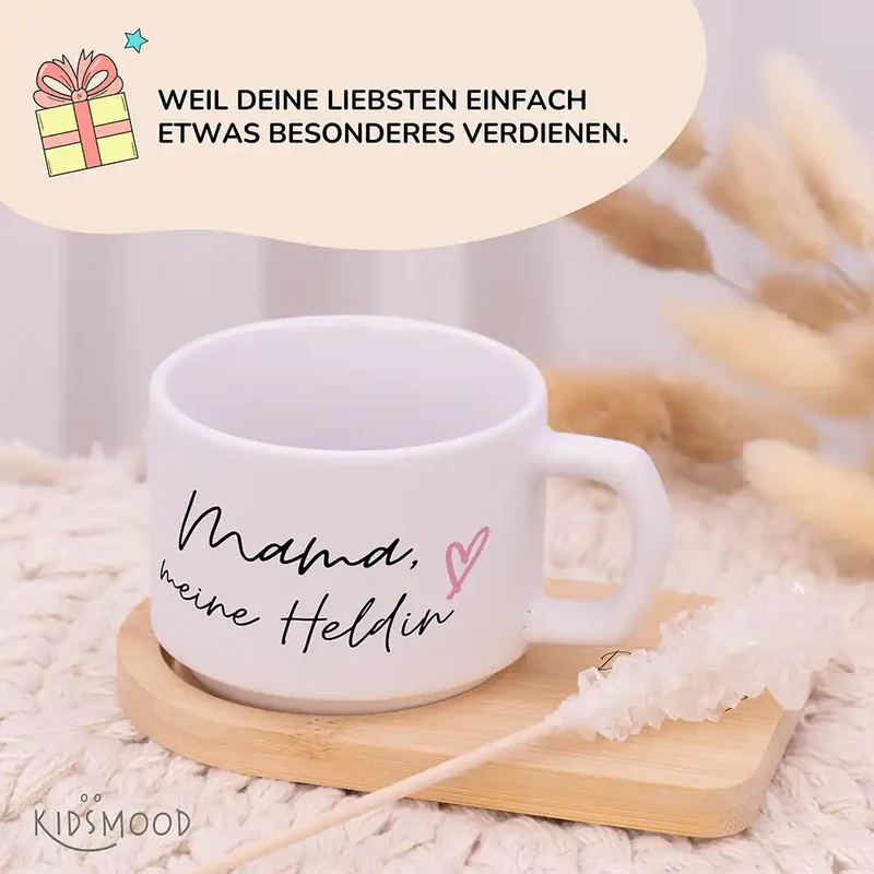 Muttertagsgeschenk Keramikbecher mit Untersetzer – Mama meine Heldin