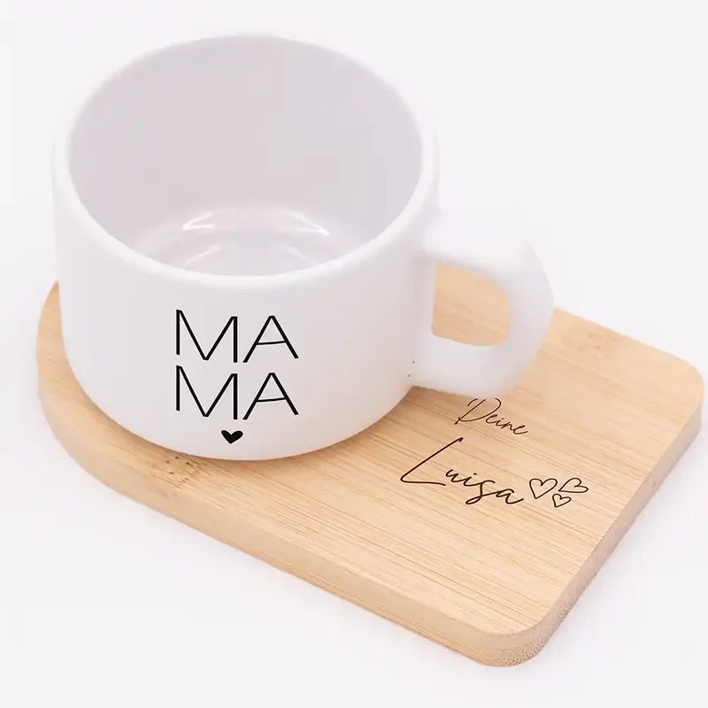 Muttertagsgeschenk Keramikbecher mit Untersetzer – MAMA Großbuchstaben
