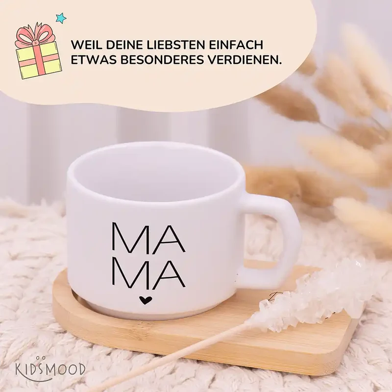 Muttertagsgeschenk Keramikbecher mit Untersetzer – MAMA Großbuchstaben