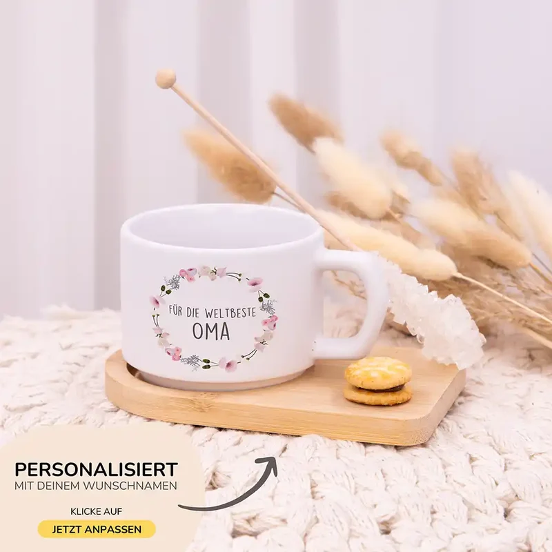 Muttertagsgeschenk Keramikbecher mit Untersetzer – Blumenkranz Weltbeste Oma