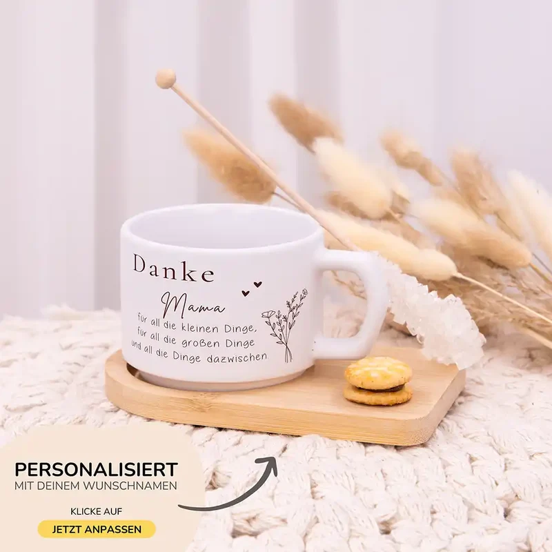 Muttertagsgeschenk Keramikbecher mit Untersetzer – Danke Mama mit Wildblumenstrauß