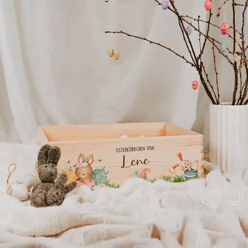 Osterkiste Holz personalisiert - Eierspaß mit Hasenbande