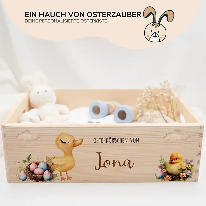 Osterkiste Holz personalisiert - Träumende Küken im Wolkenhimmel