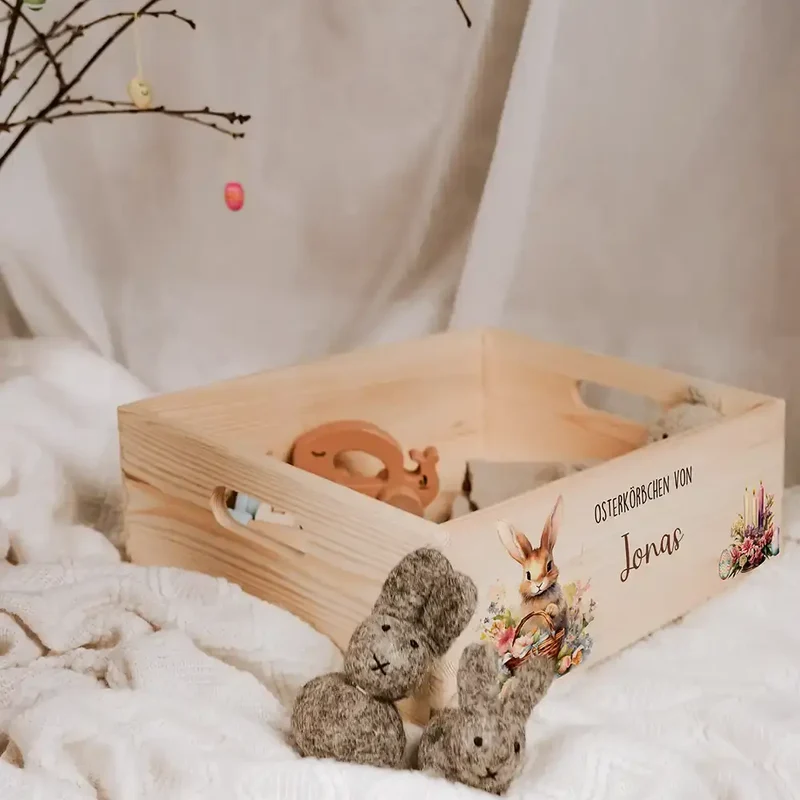 Osterkiste Holz personalisiert - Osterhase mit Kerzen