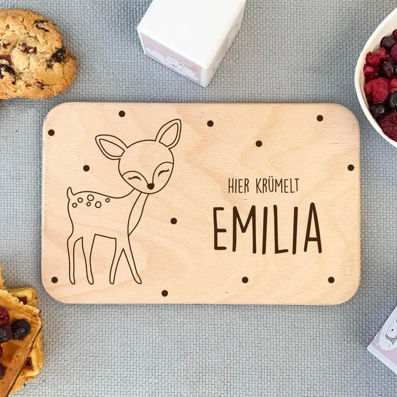Frühstücksbrettchen Holz personalisiert Fröhliches Reh