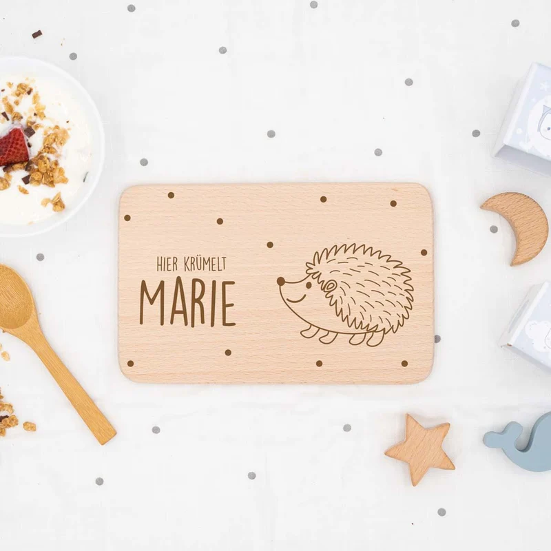 Frühstücksbrettchen Holz personalisiert Fröhlicher Igel