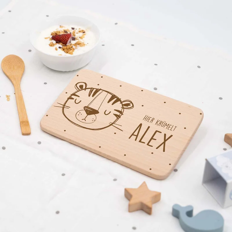 Frühstücksbrettchen Holz personalisiert Tiger