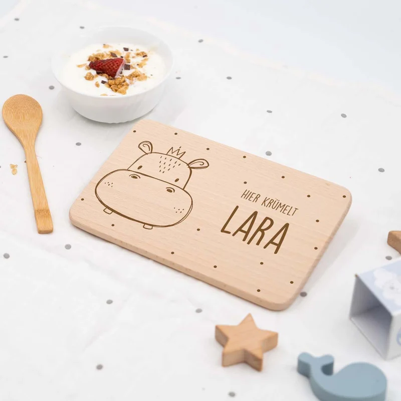 Frühstücksbrettchen Holz personalisiert Hippo