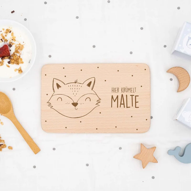 Frühstücksbrettchen Holz personalisiert Fröhlicher Fuchs