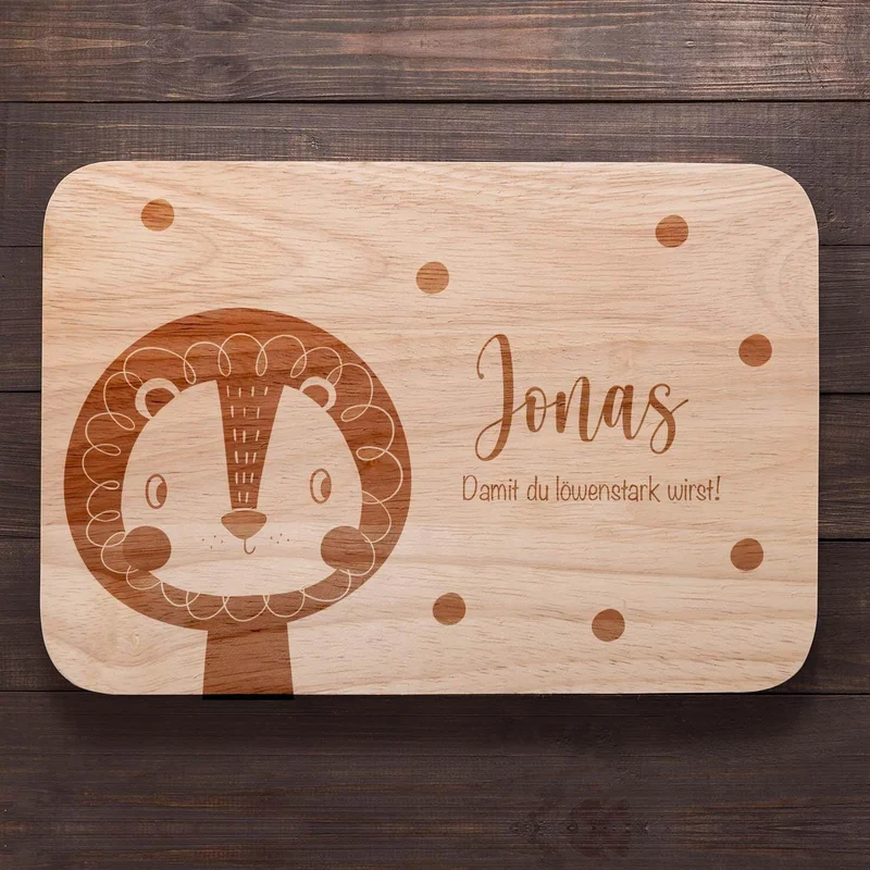 Frühstücksbrettchen Holz personalisiert Löwe Guckt