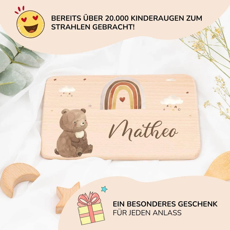 Frühstücksbrettchen Holz personalisiert - Boho Bär Regenbogen