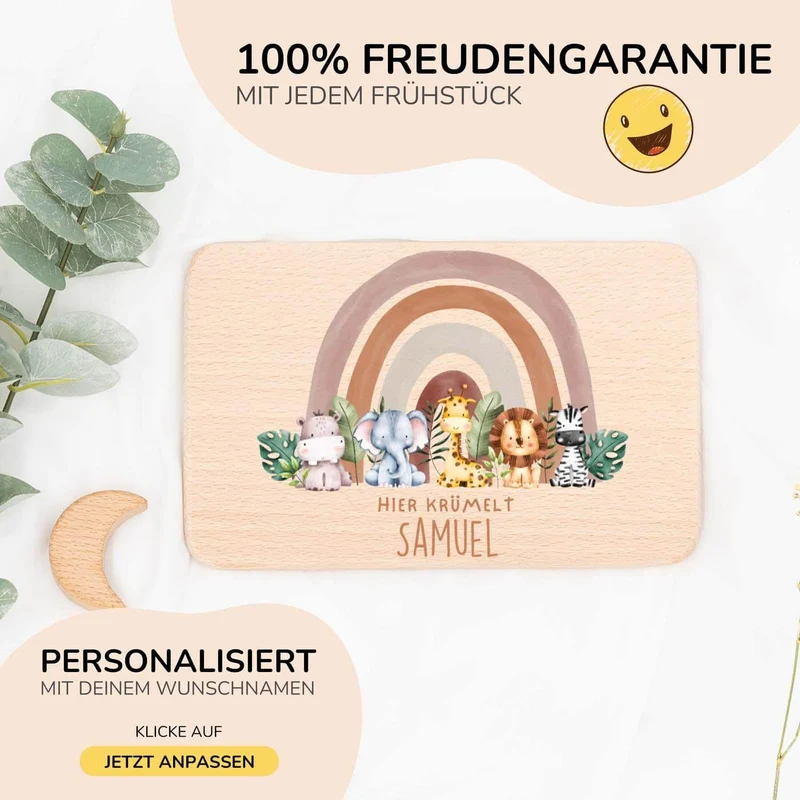 Frühstücksbrettchen Holz personalisiert - Tierfamilie unter Regenbogen