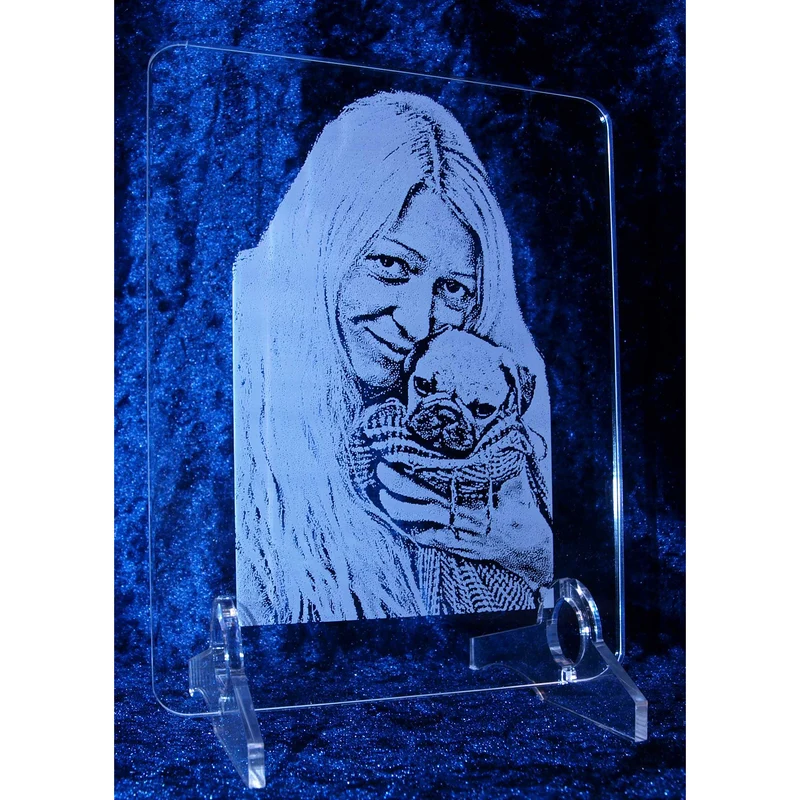 Acrylaufsteller mit Fotogravur