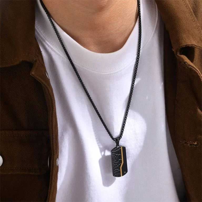 Kette mit Gravur für Herren aus Edelstahl mit Dog Tag Anhänger in Schwarz