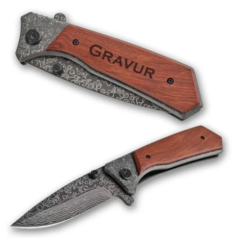 Jagdmesser mit Gravur in Damaszeneroptik