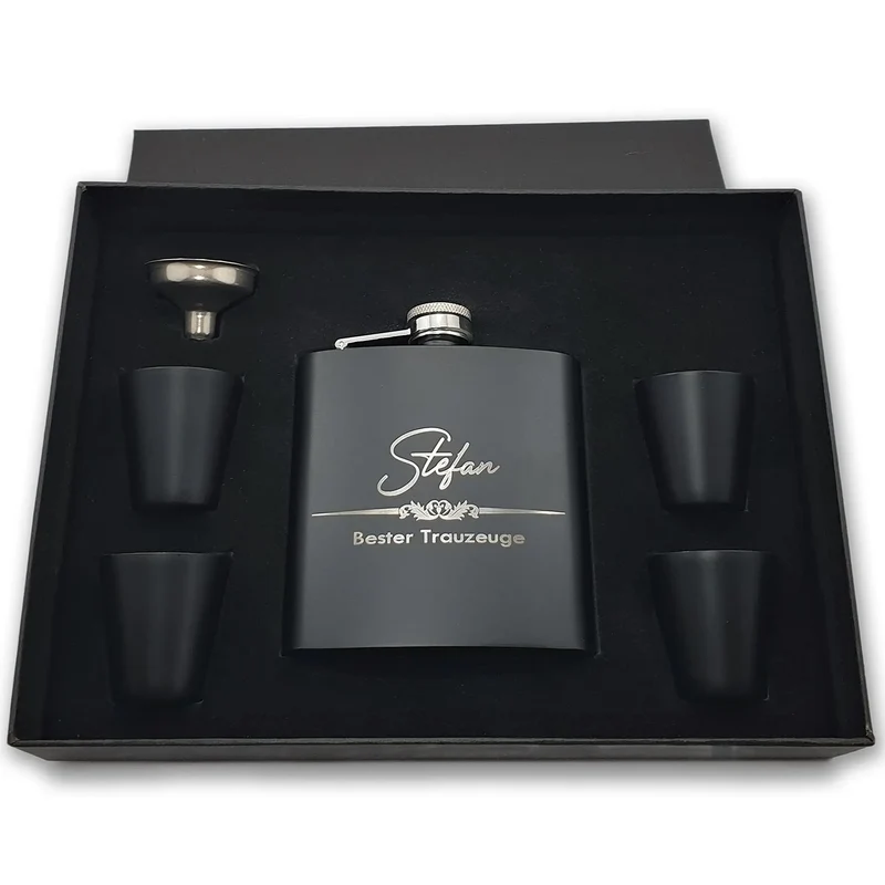 Flachmann mit Gravur in Schwarz inkl. Geschenkbox, 4 Becher und Trichter