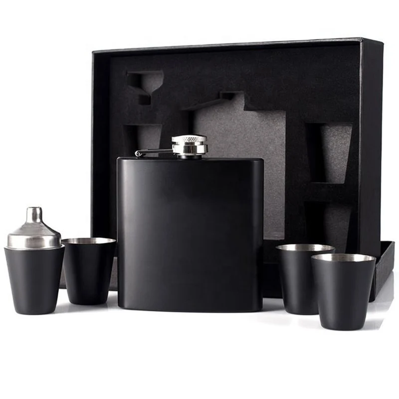 Flachmann mit Gravur in Schwarz inkl. Geschenkbox, 4 Becher und Trichter