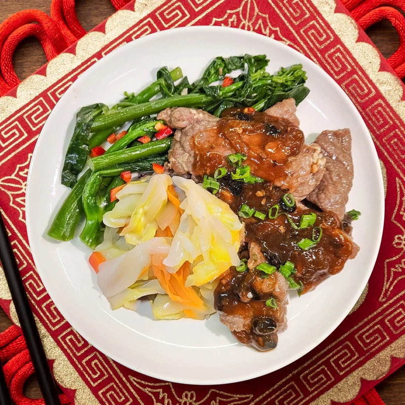 Black Bean Tangerine Stir Fry Beef W/ Seasonal Vegetable