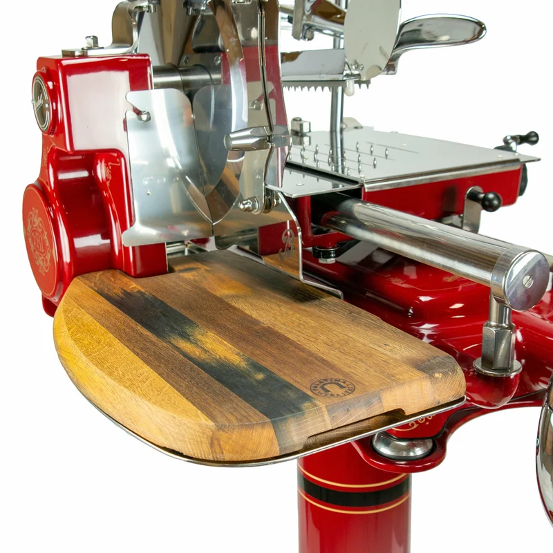 Berkel Volano B2 Rot, Schwungradmaschine - Wunderschöne Aufschnittmaschine + Fassholzbrett Unikat