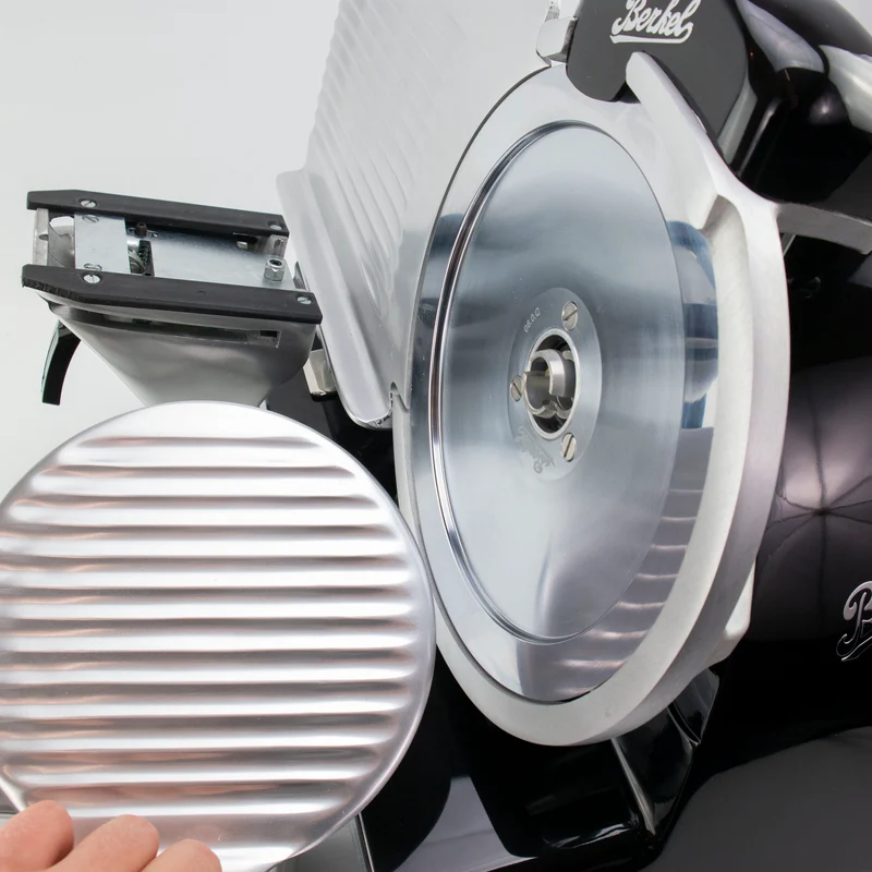 Berkel Red Line 250 Schwarz Profi-Aufschnittmaschine 25cm Schneideblatt