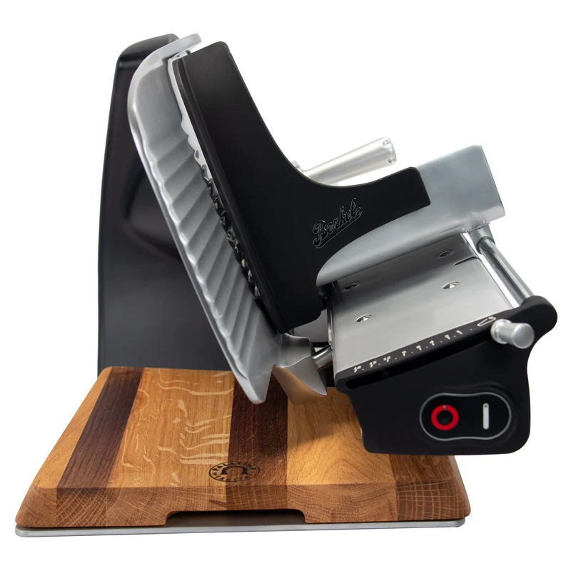 Berkel Home Line 250 Plus Schwarz Matt – Allesschneider + handgefertigtem Schneidebrett + Wellenschliff-Bausatz für Brot