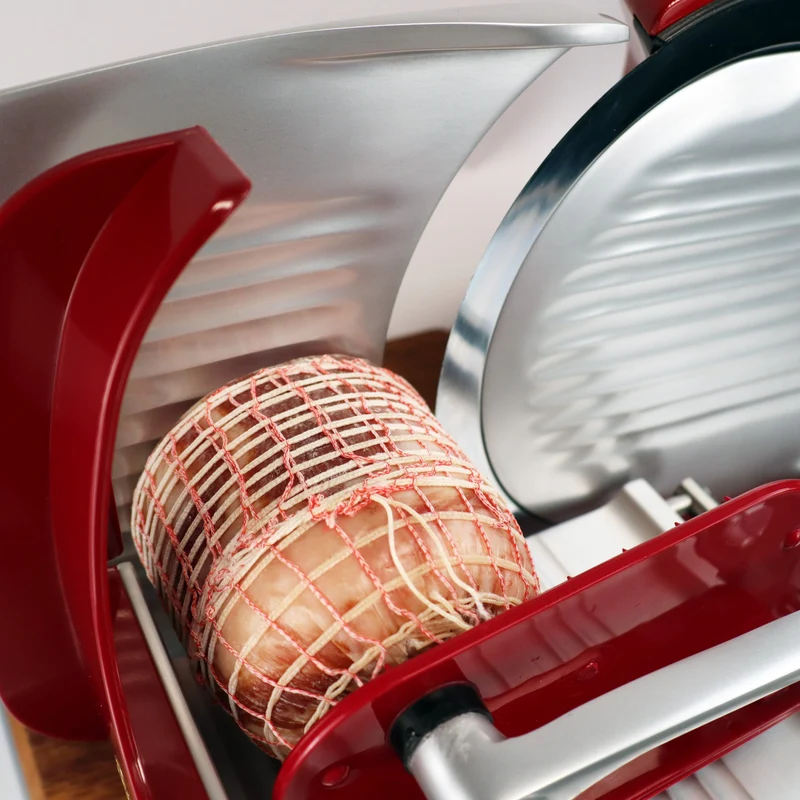 Berkel Home Line 250 Plus Rot – Aufschnittmaschine mit handgefertigtem Schneidebrett & Wellenschliff-Bausatz für Brot