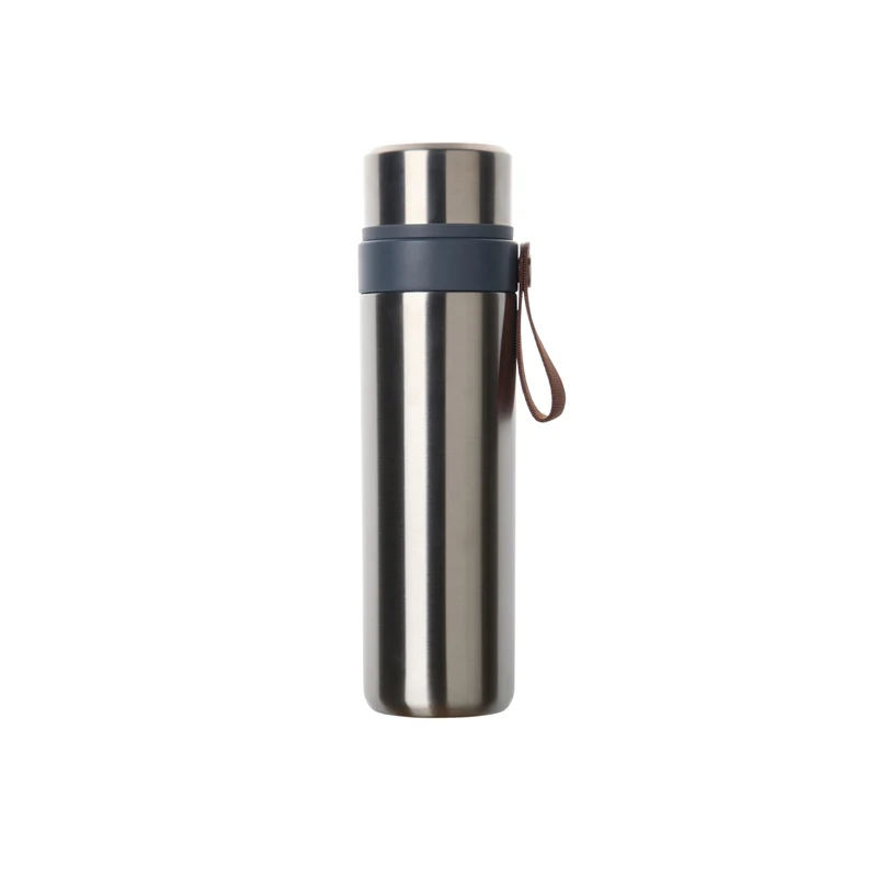 VINGA Tono RCS Thermoskanne mit zwei Bechern, 750ml
