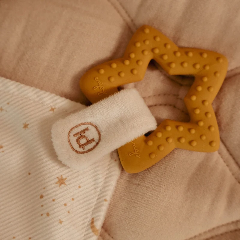 Newborn Naturals Beißring-Schnuller